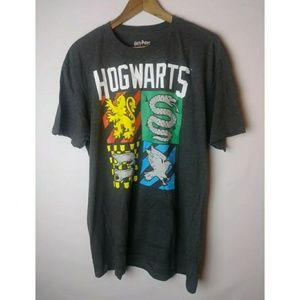 Harry Potter School Crest SS T-Shirt NWOT